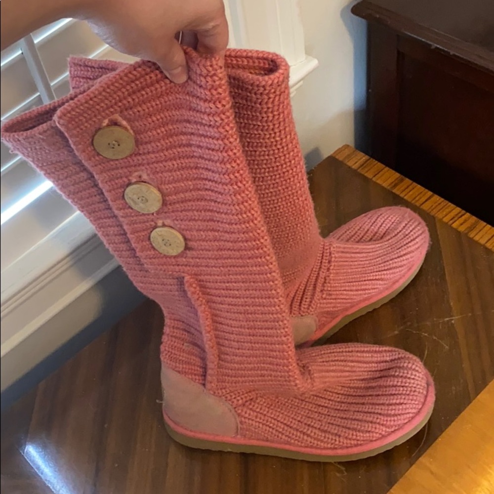 Pink knit ugg boots